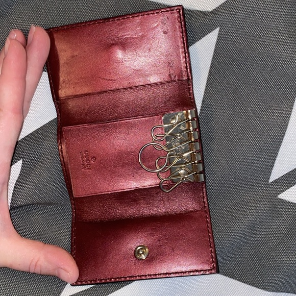 Authentic Gucci key holder - Picture 6 of 7